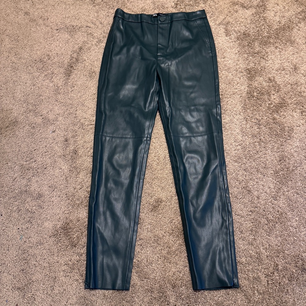 Zara Faux Leather Pants Womens Medium Green High Rise Ankle Zip Casual